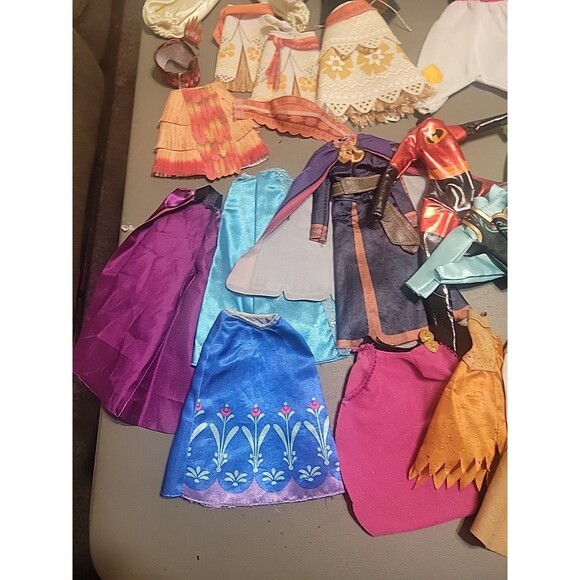 Disney Prince & Princess Doll Clothes Lot Ariel Frozen Cinderella etc Outfits - Picture 12 of 16